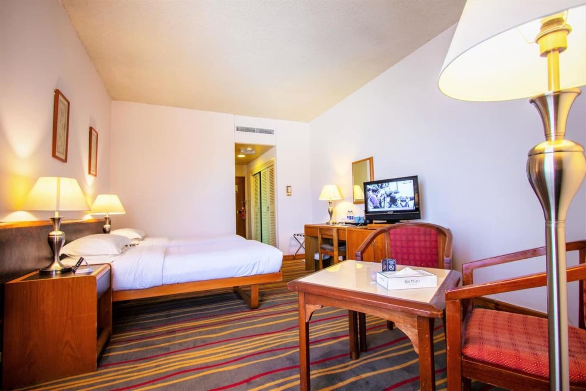 Bm Beach Hotel Rász el-Haima Kültér fotó