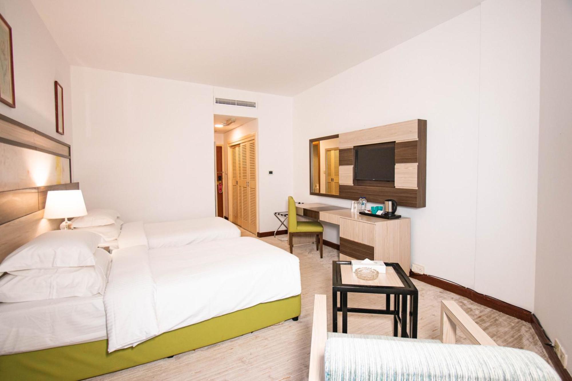 Bm Beach Hotel Rász el-Haima Kültér fotó